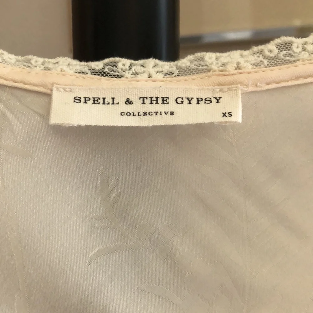 Spell Jacquard Petal Night-Gown Sz Xs - Picture 6 of 11